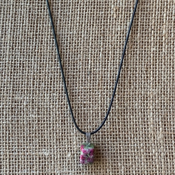 Freeform Ruby Zoisite Stone Pendant Necklace on 20" Adjustable Black Cord chain - Picture 1 of 6
